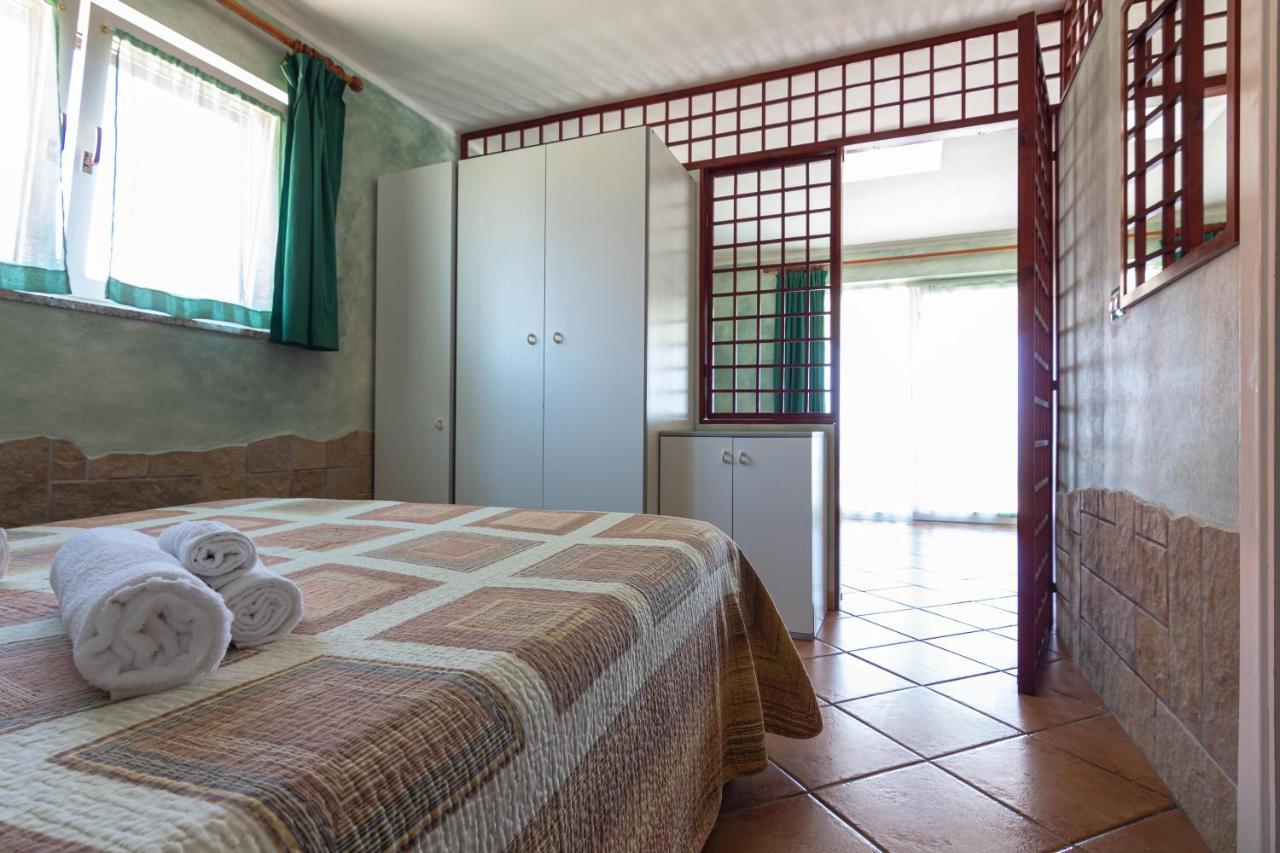 Roccabianca Rooms & Studios Stintino Exterior foto